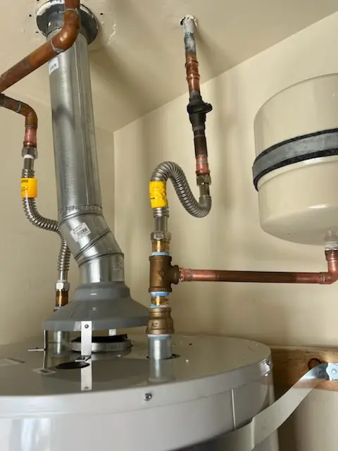 Water heater installation and plumbing repair in Tanglewood Forest
